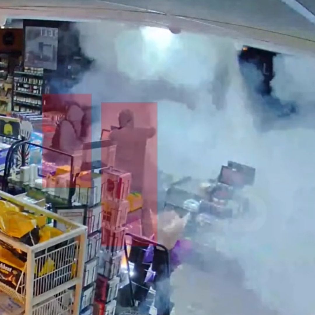 light and sound alarm plus fog and camera